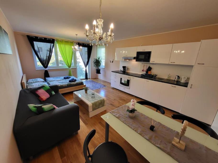 Enjoy Vienna Apartment Exterior foto