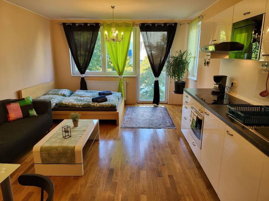 Enjoy Vienna Apartment Exterior foto